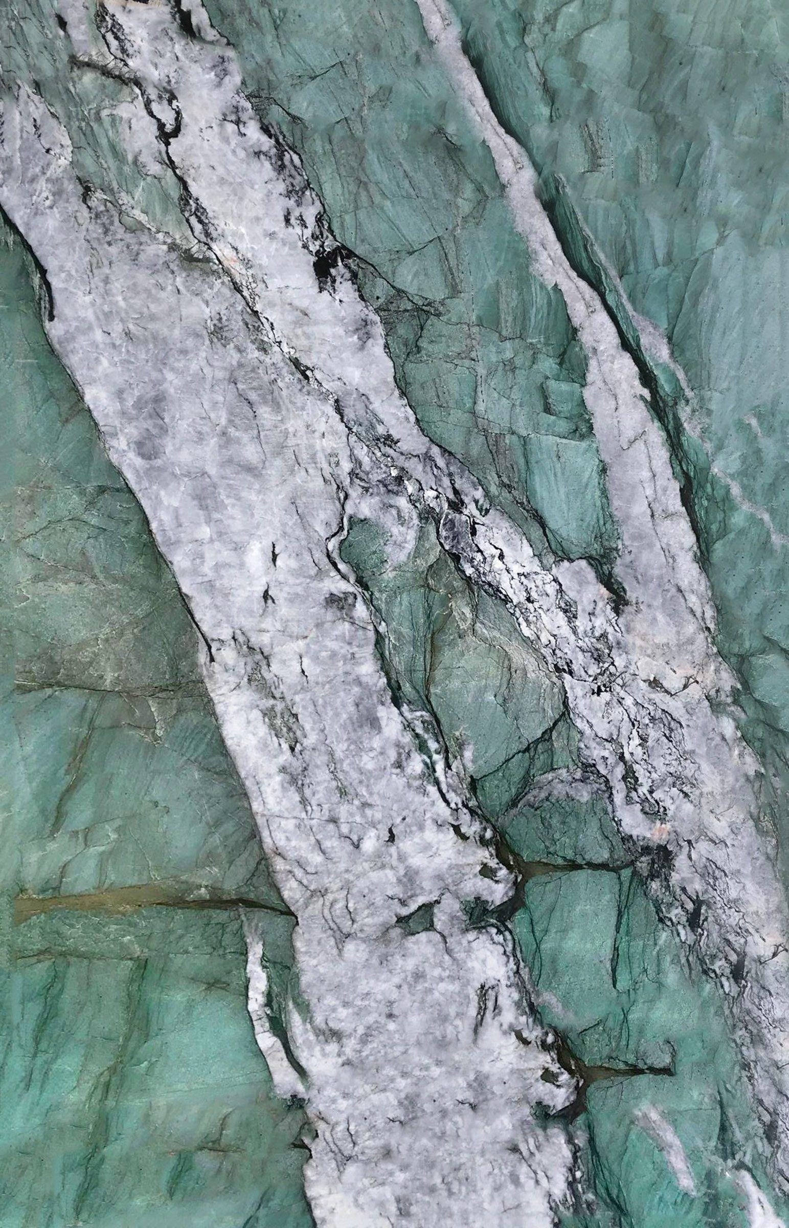 LVNS2800 Patagonia Green Lavistone Natural Stone